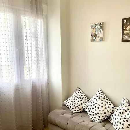 Koukaki Charm: 2br Haven In The Heart Of Athens! Athens