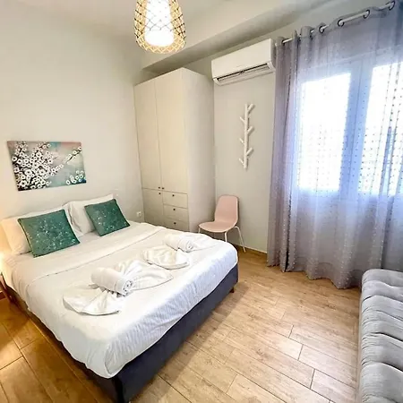 Koukaki Charm: 2br Haven In The Heart Of Athens! Apartment